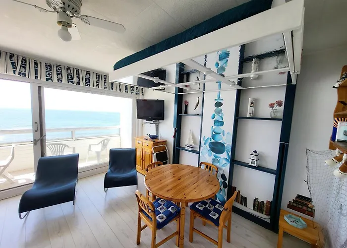 Agreable Face Avec Balcon A 50m - Fr-1-92-623