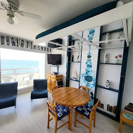 Agreable Avec Balcon Et Vue Aux Sables-d'olonne - Fr-1-92-623