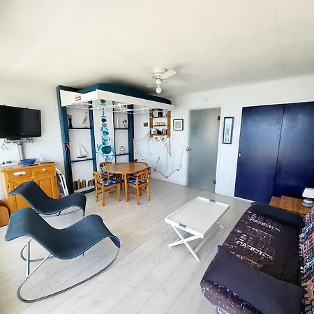 Agreable Face Avec Balcon A 50m - Fr-1-92-623 דירה